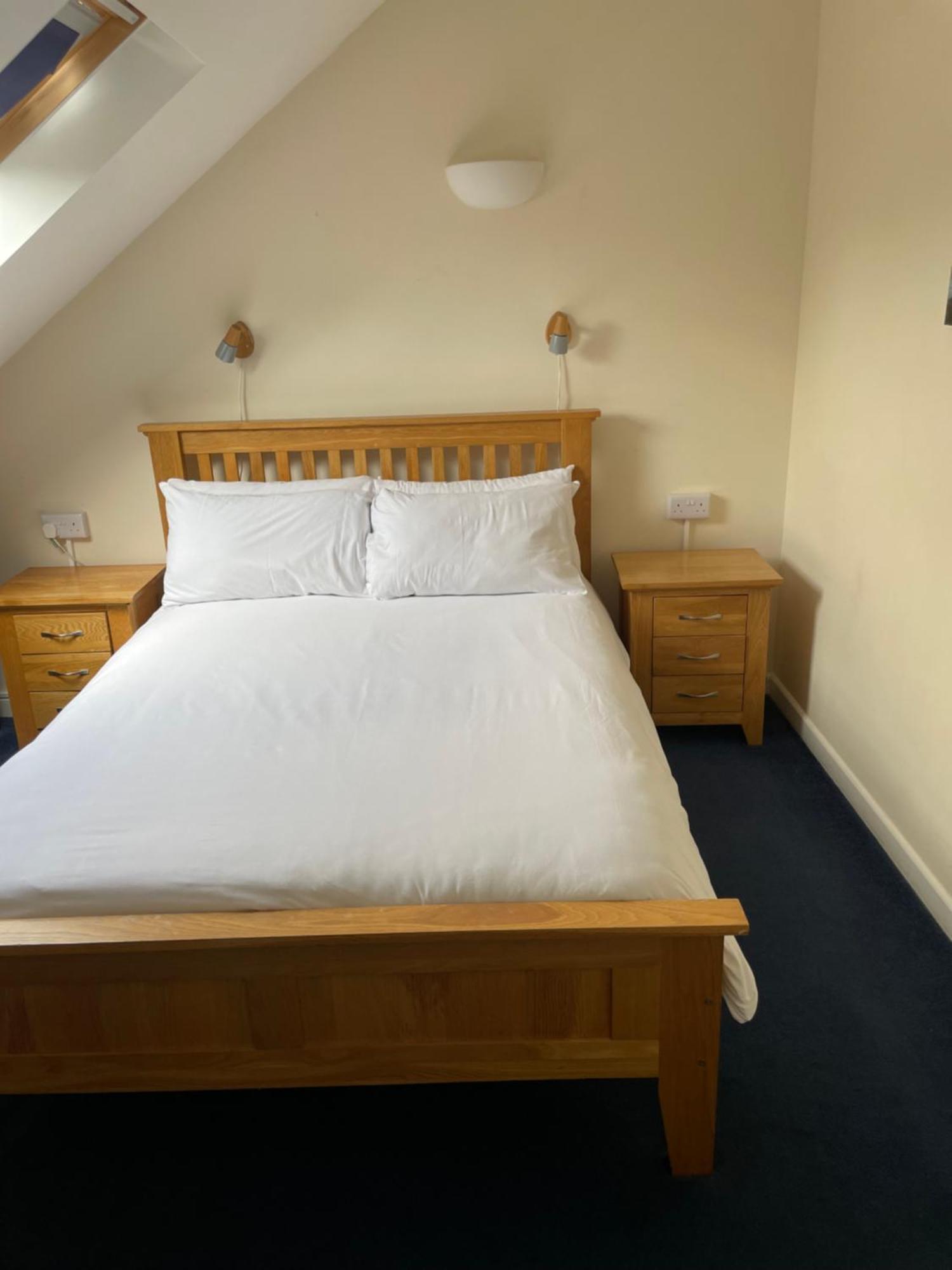 Bridge Farm Guesthouse Rooms Dundry Bagian luar foto
