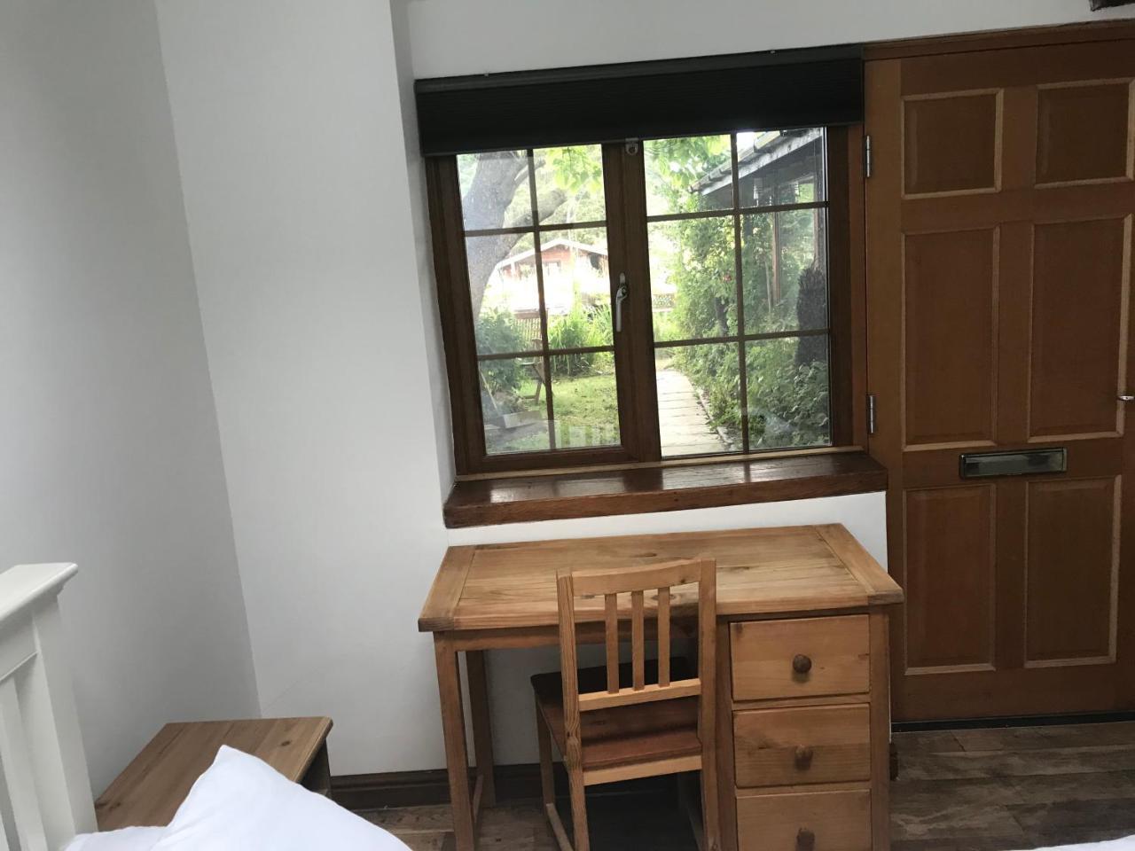 Bridge Farm Guesthouse Rooms Dundry Bagian luar foto
