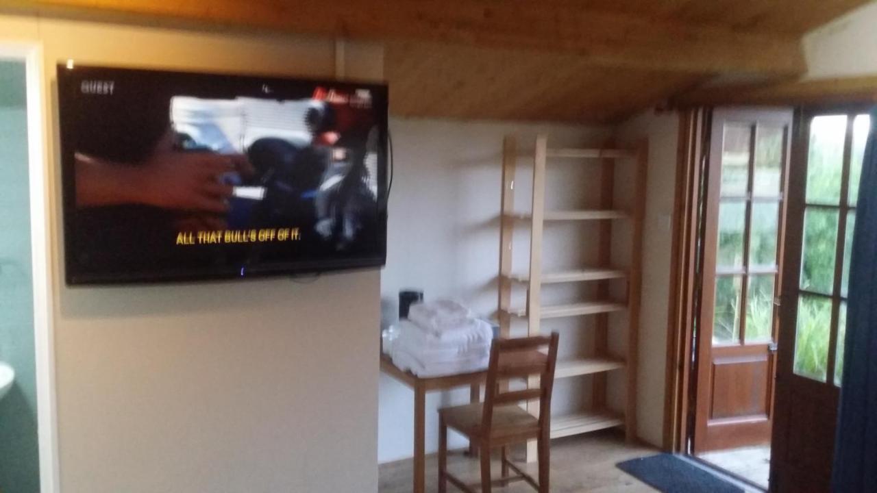 Bridge Farm Guesthouse Rooms Dundry Bagian luar foto